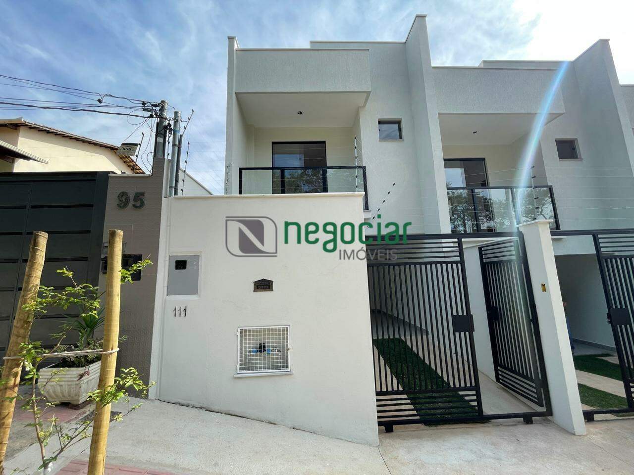 Casa geminada 3 quartos no bairro Centro Betim: 