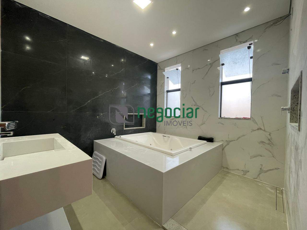 Casa 4 quartos no bairro Condomínio Serra Verde Igarapé: 
