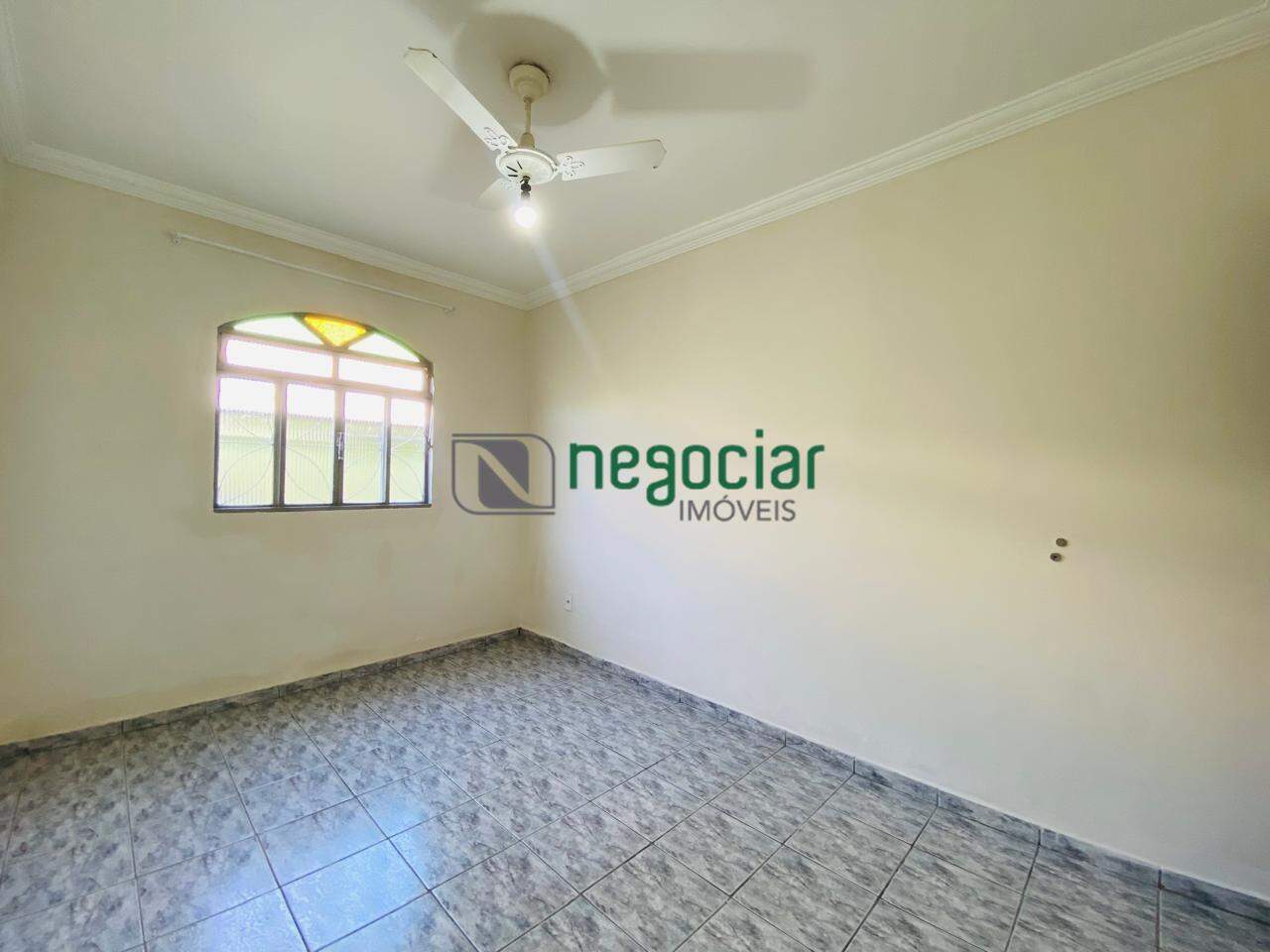 Casa 4 quartos no bairro Bandeirinhas Betim: 