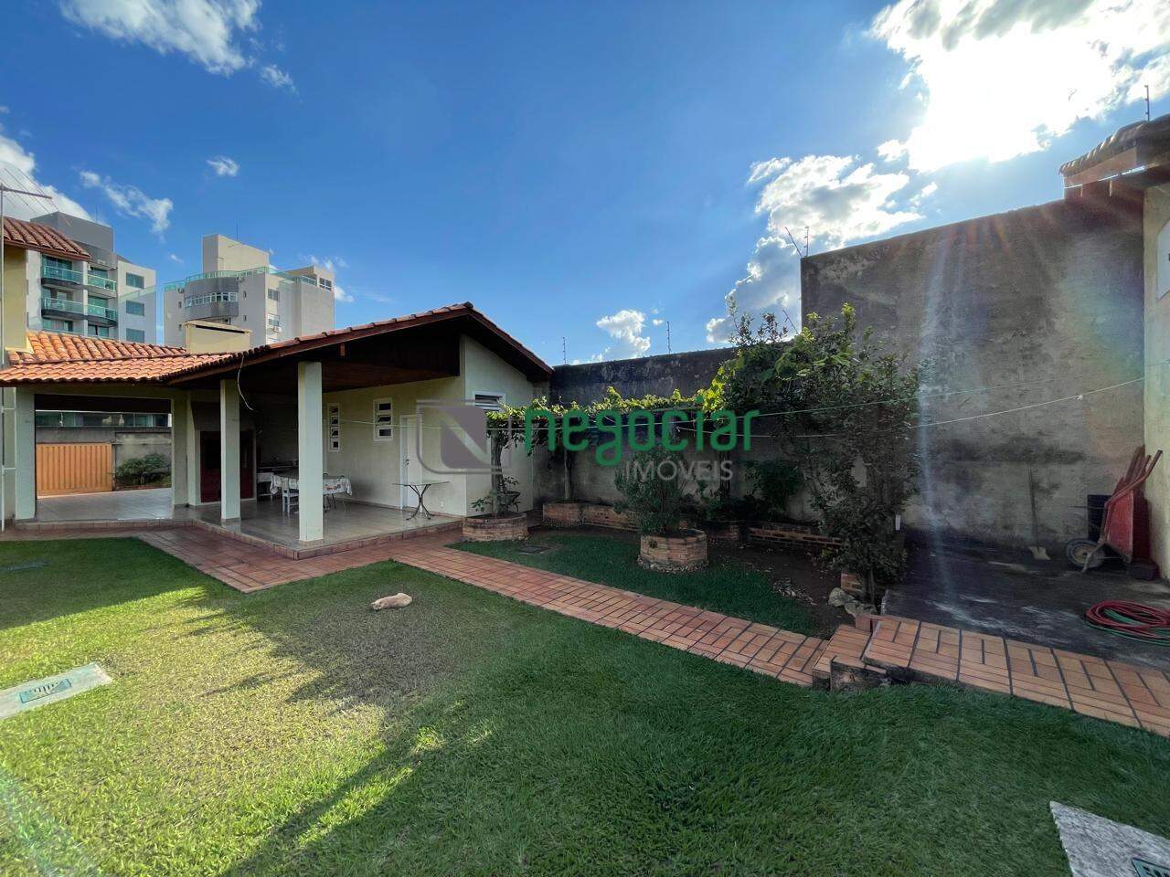 Casa 3 quartos no bairro Ingá Betim: 