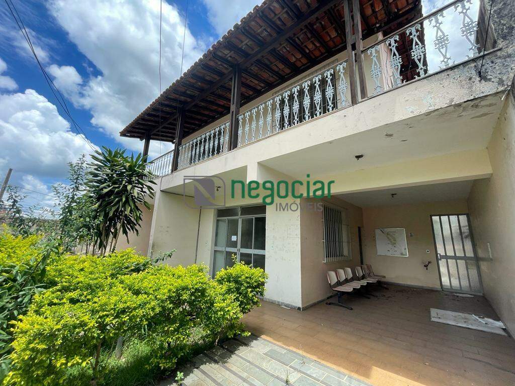 Casa 5 quartos no bairro Centro Betim: 