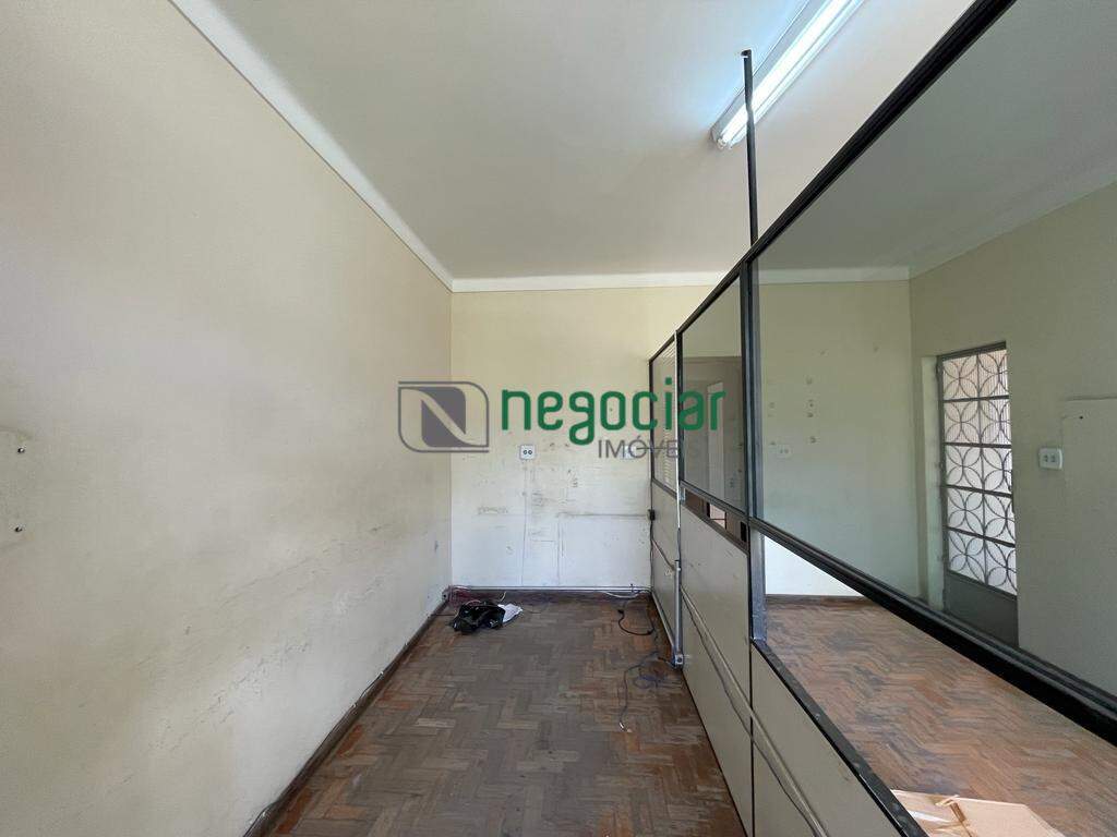 Casa 5 quartos no bairro Centro Betim: 