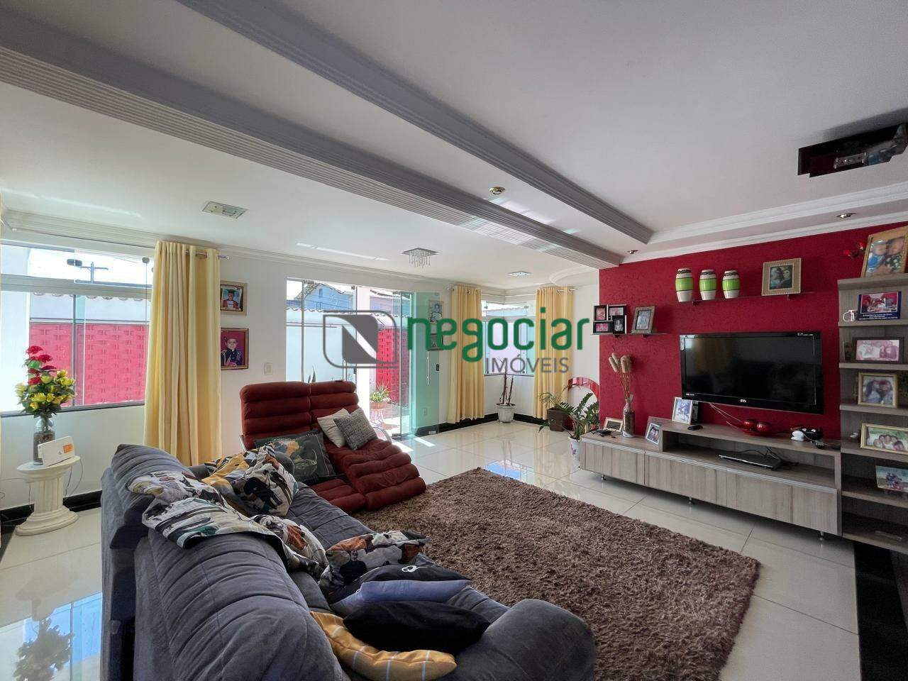 Casa 3 quartos no bairro Jardim Petrópolis Betim: 