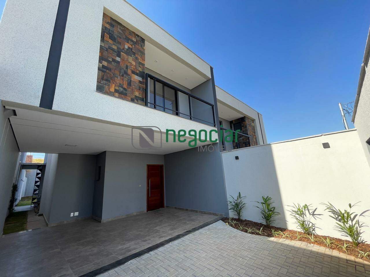 Casa 3 quartos no bairro Guarujá Mansões Betim: 
