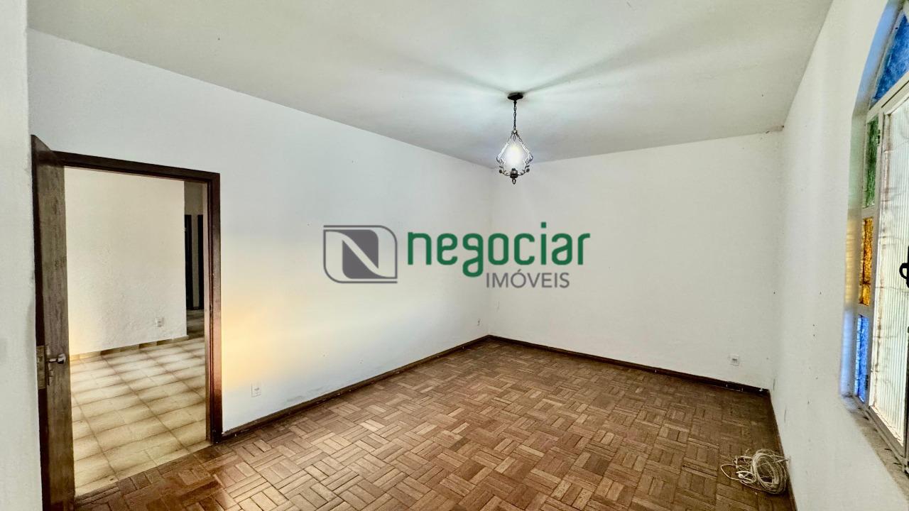 Casa 3 quartos no bairro Petrópolis Betim: 