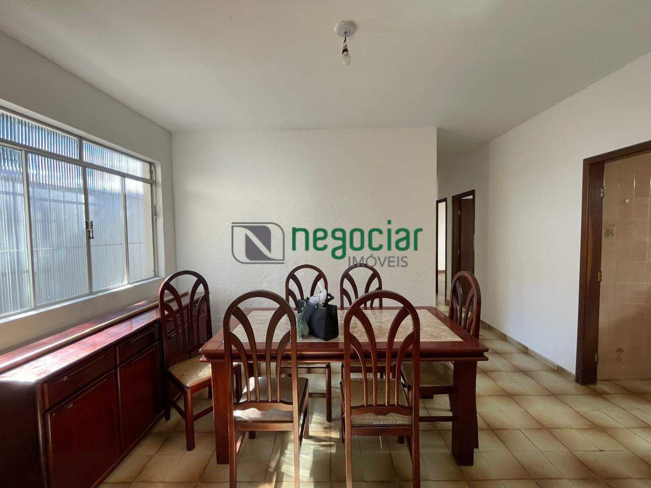 Casa 3 quartos no bairro Petrópolis Betim: 