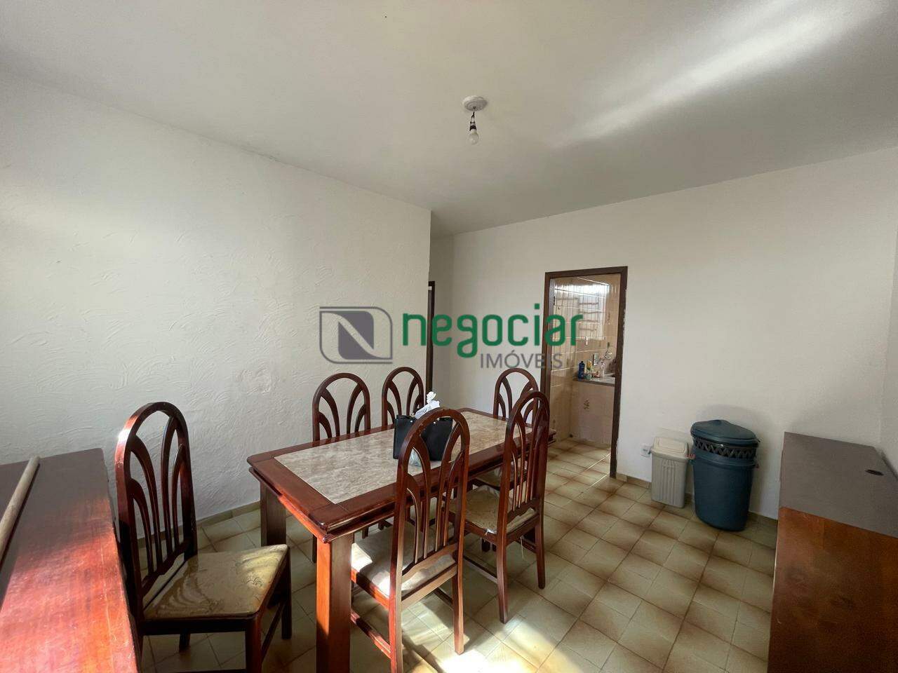 Casa 3 quartos no bairro Petrópolis Betim: 