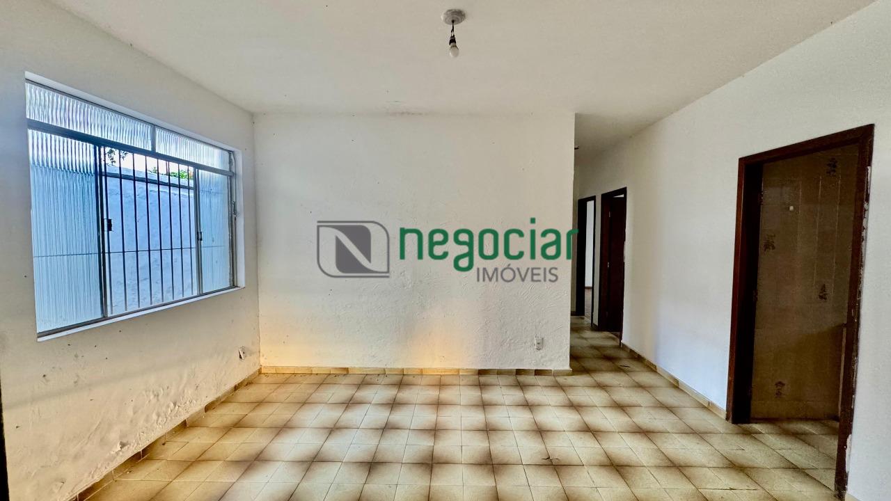 Casa 3 quartos no bairro Petrópolis Betim: 