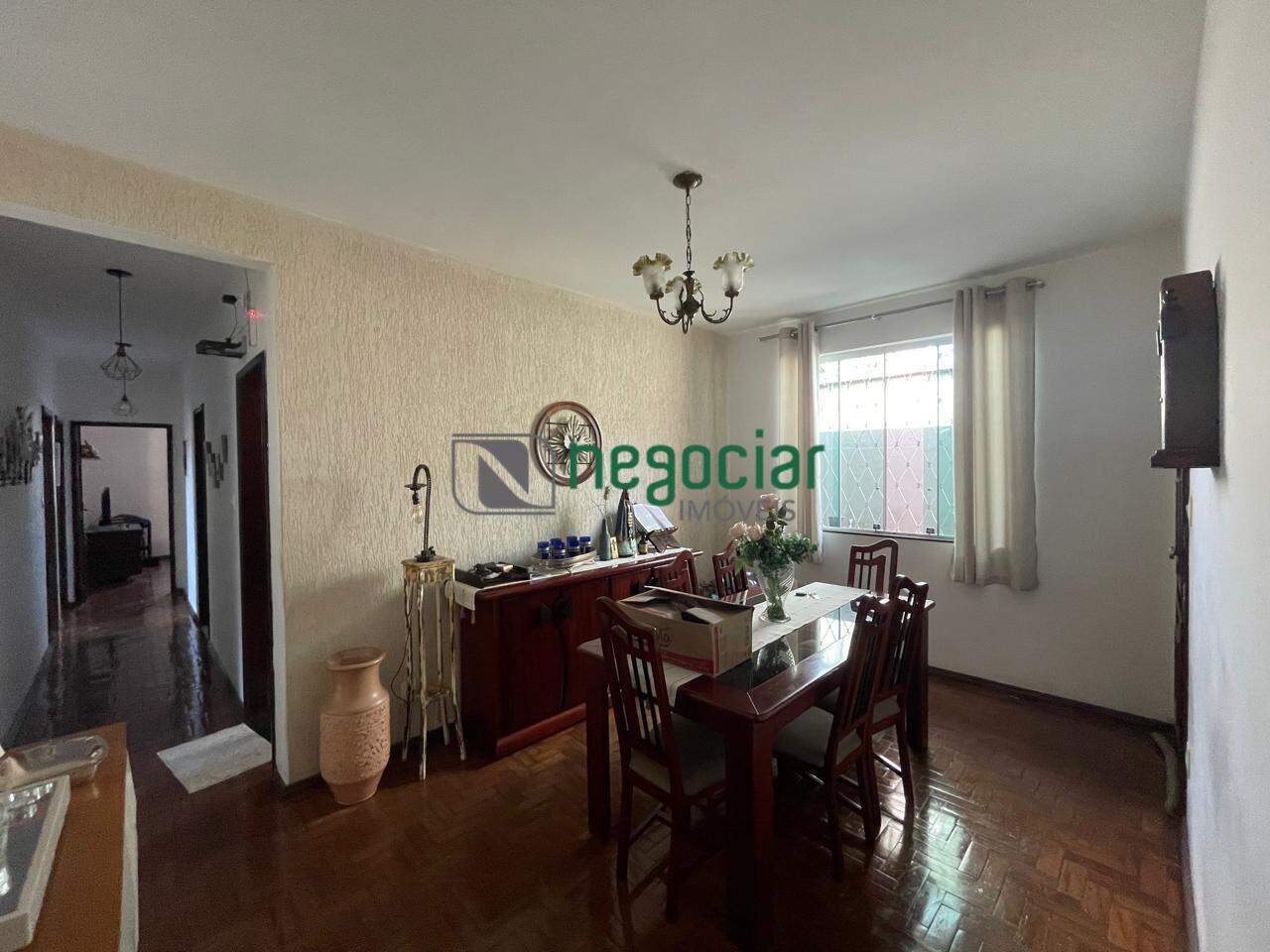 Casa 3 quartos no bairro Chácara Betim: 
