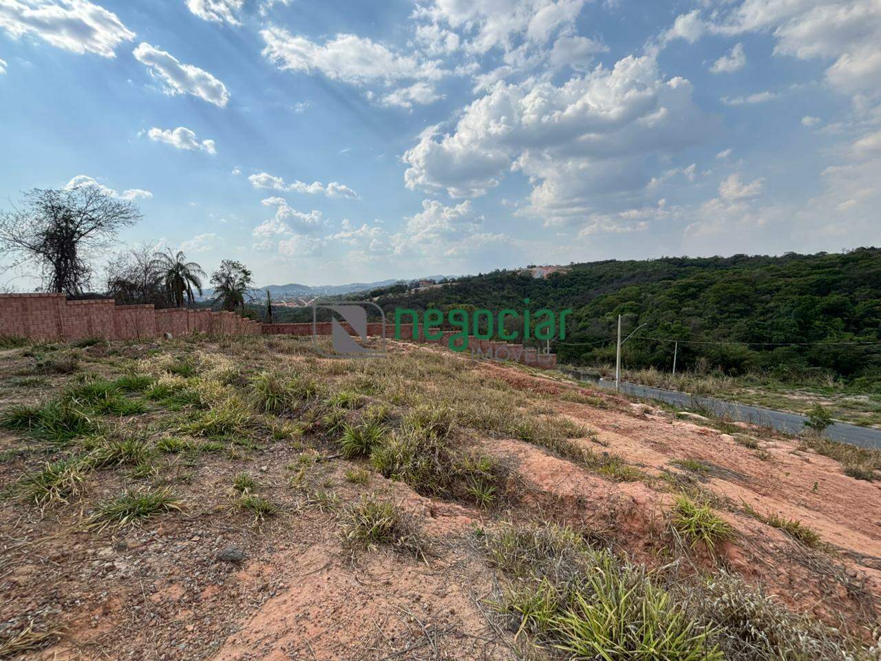 Lote no bairro Guarujá Mansões Betim: 