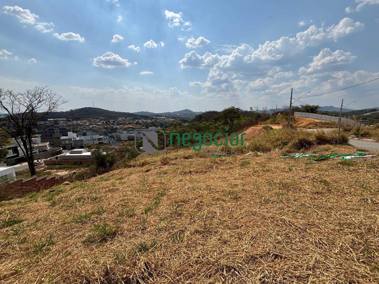 Lote no bairro Guarujá Mansões Betim: 