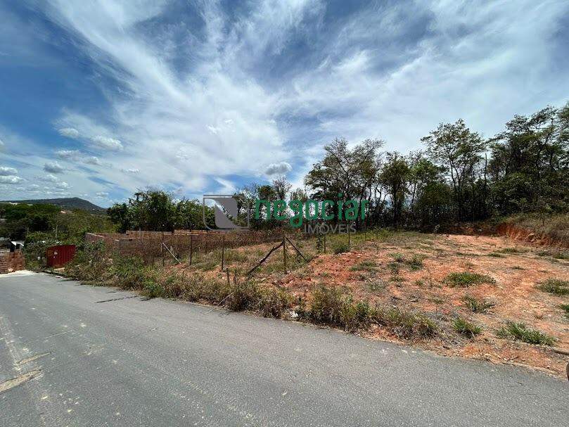 Lote no bairro Tiradentes Betim: 