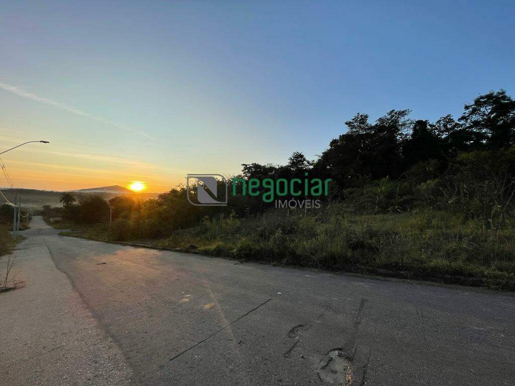 Lote no bairro Tiradentes Betim: 