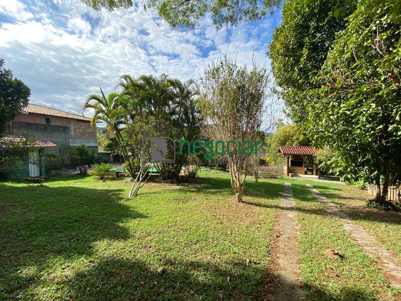 Fazenda/Sitio/Chácara 6 quartos no bairro Quintas do Godoy Betim: 