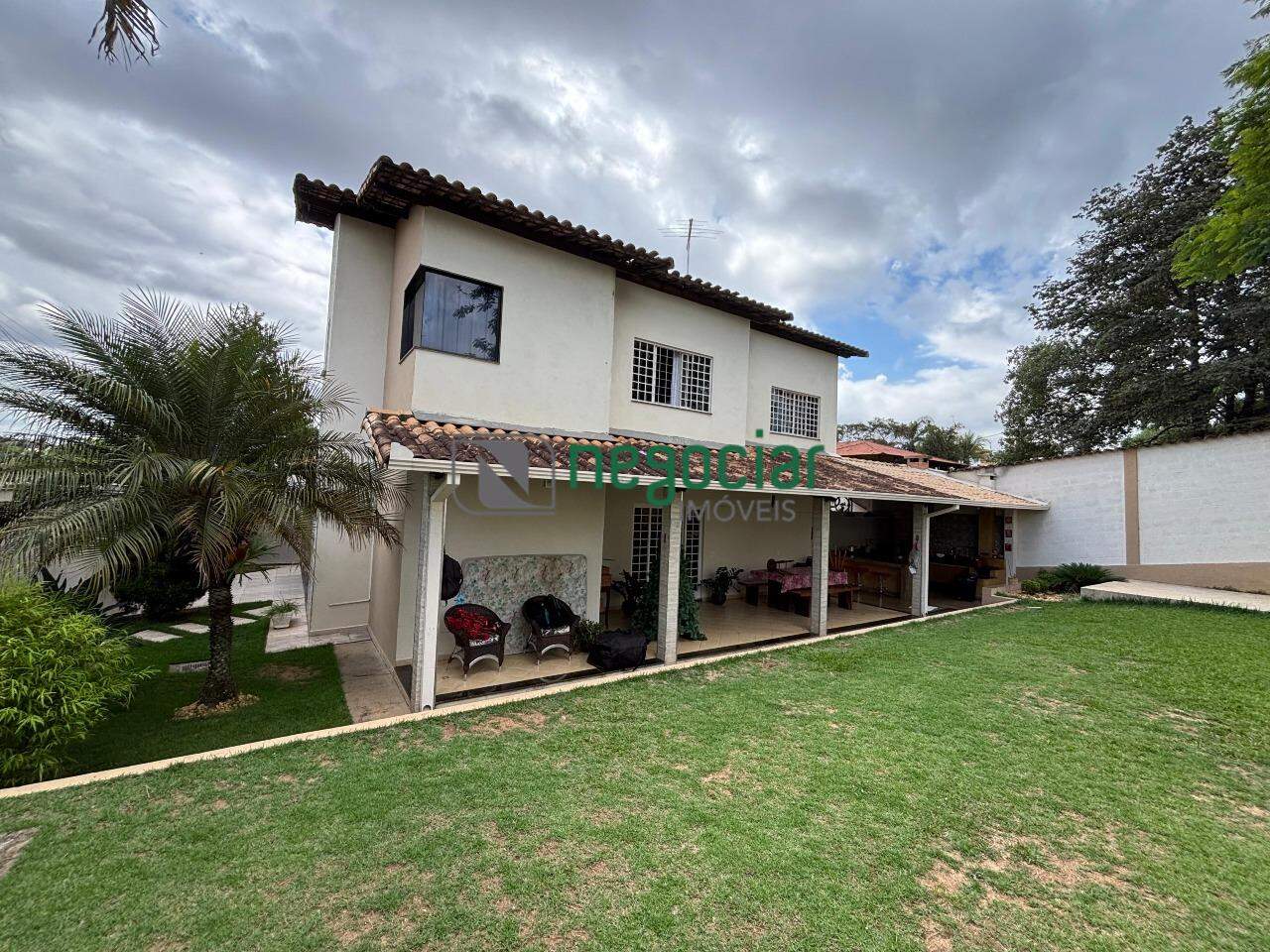 Casa 4 quartos no bairro Guarujá Betim: 