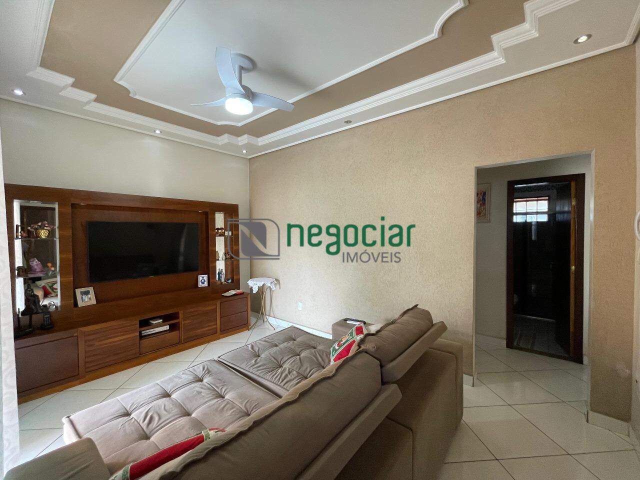 Casa 6 quartos no bairro Brasiléia Betim: 