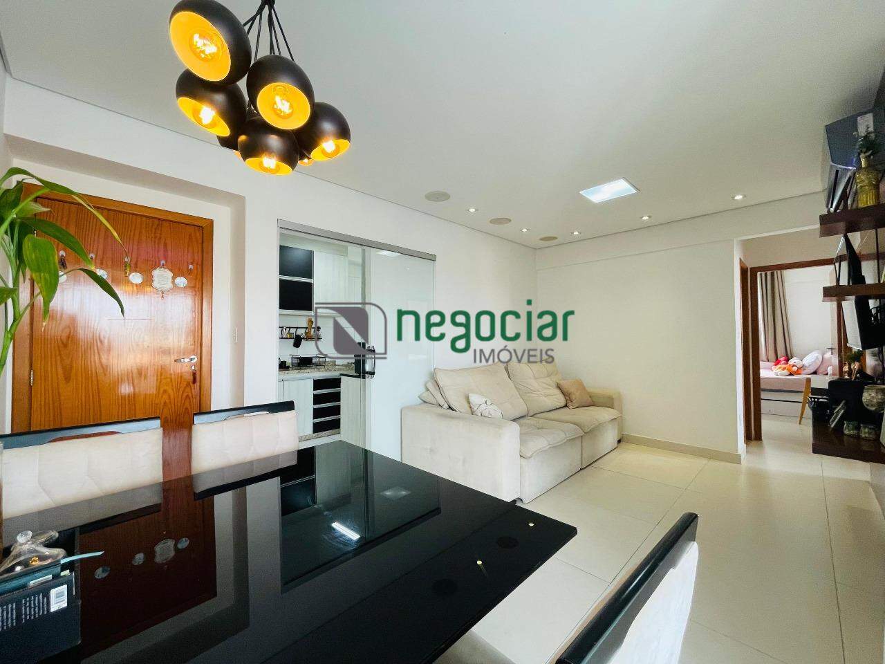 Apartamento 3 quartos no bairro Chácara Betim: 
