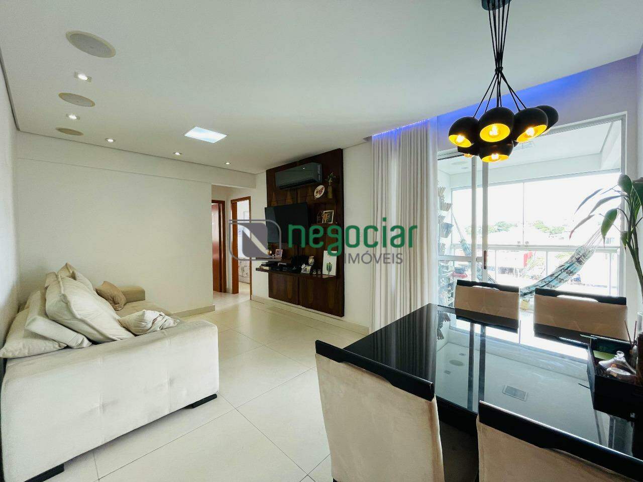 Apartamento 3 quartos no bairro Chácara Betim: 