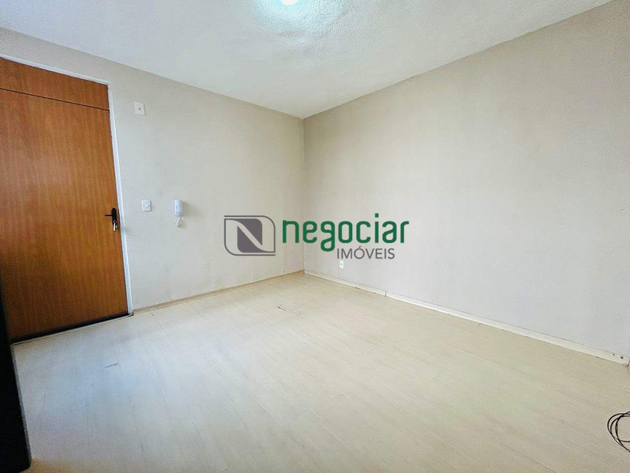 Apartamento 2 quartos no bairro Duque de Caxias Betim: 