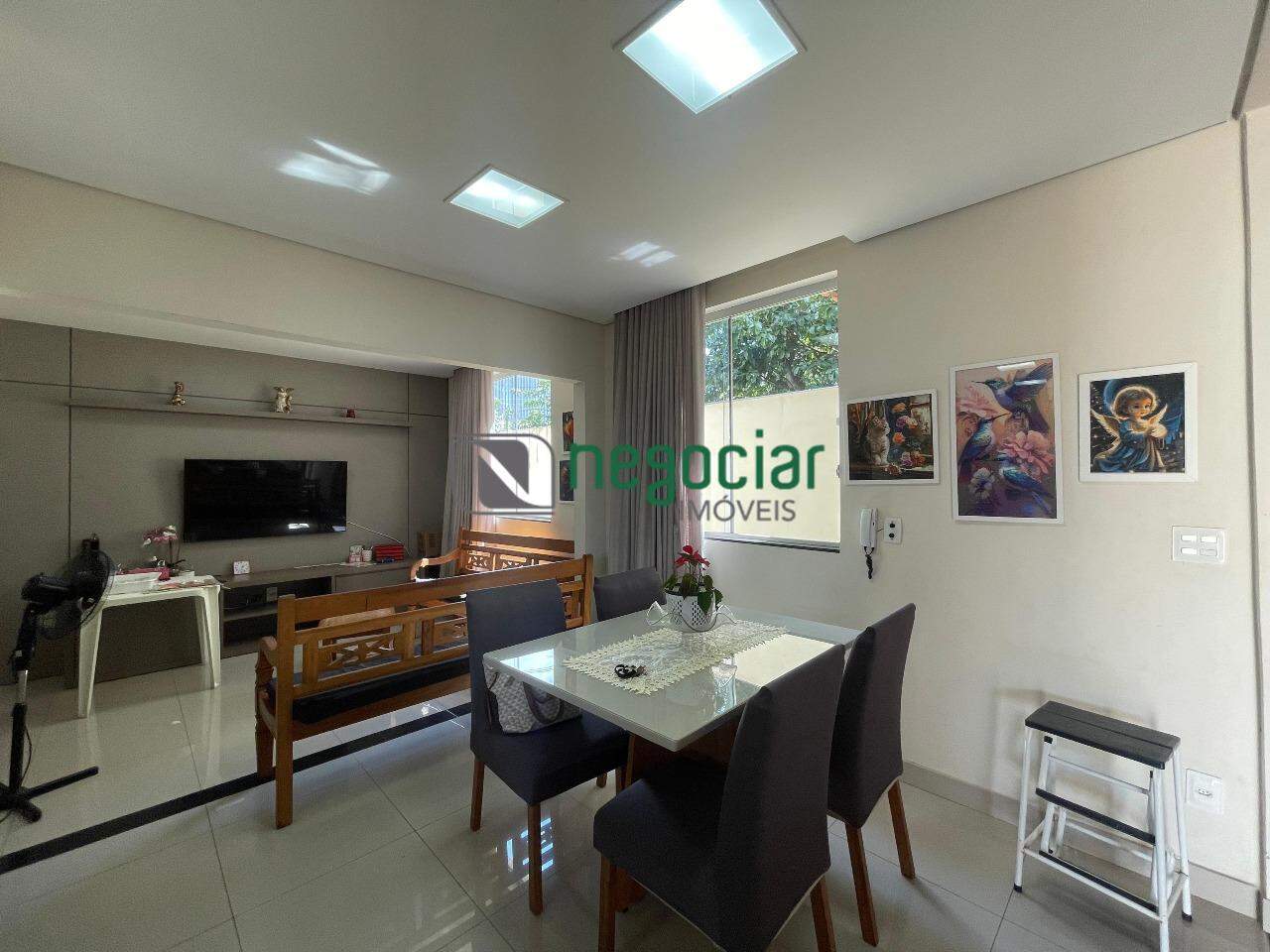 Casa 4 quartos no bairro Centro Betim: 