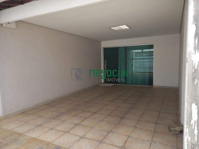 Casa 4 quartos no bairro Filadélfia Betim: 