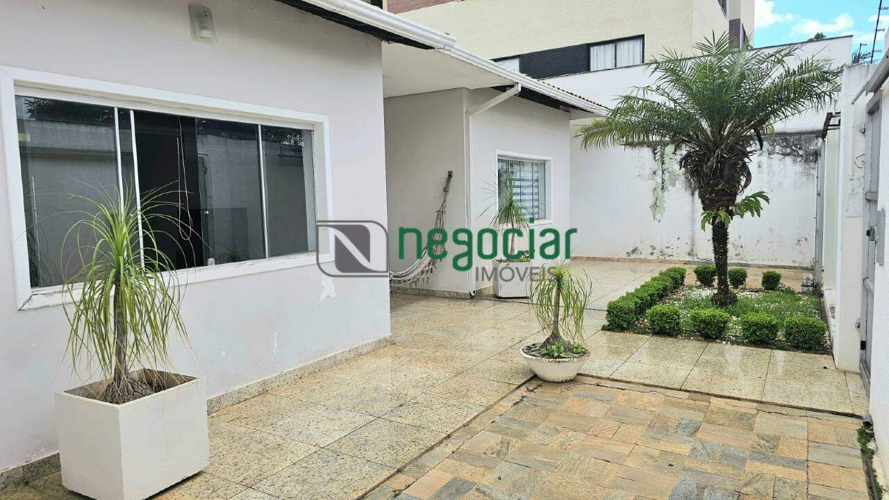 Casa 4 quartos no bairro Filadélfia Betim: 