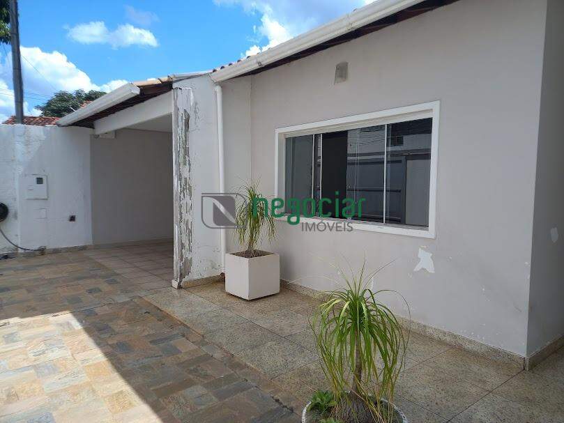 Casa 4 quartos no bairro Filadélfia Betim: 