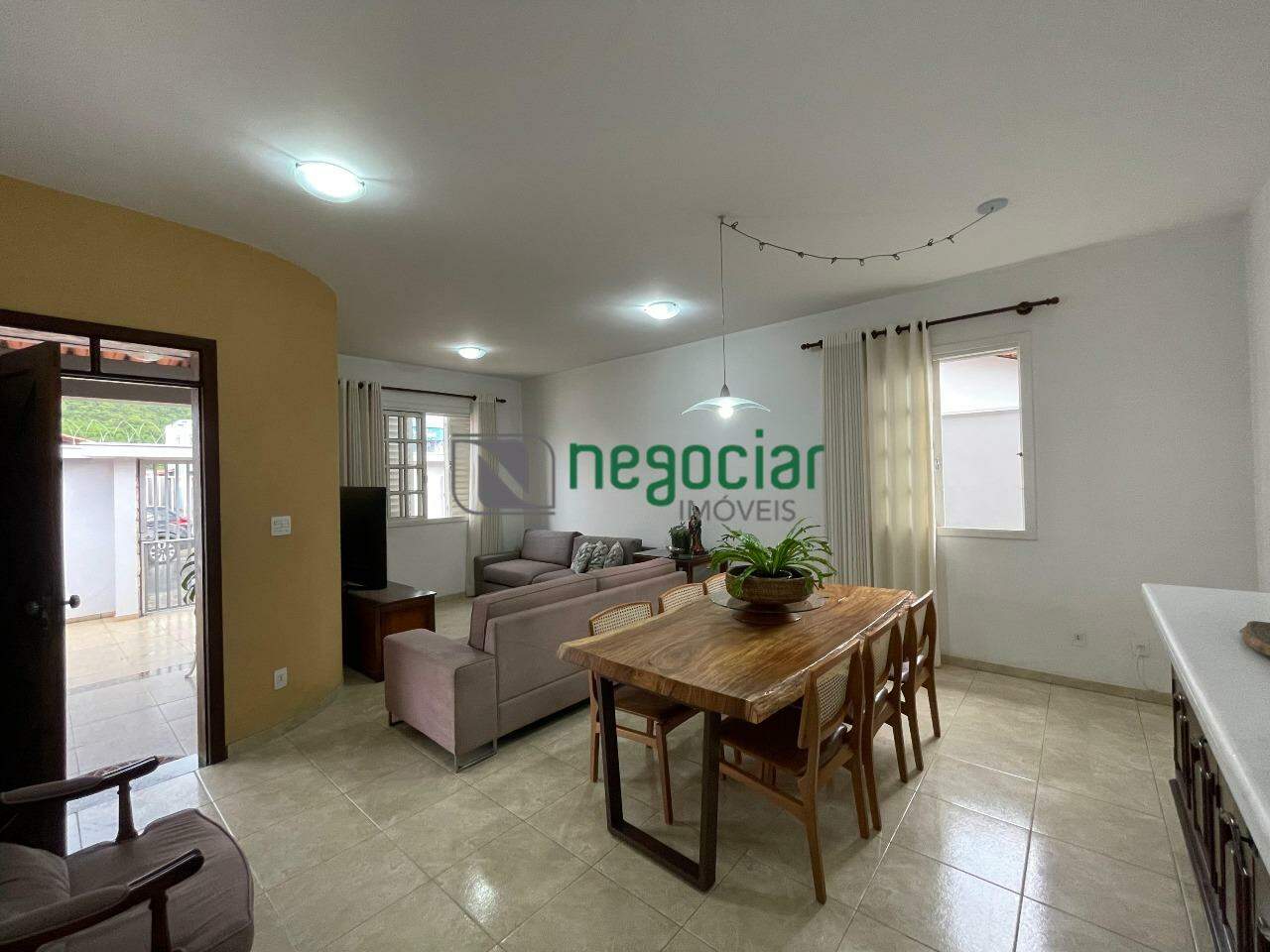 Casa 4 quartos no bairro Ingá Betim: 