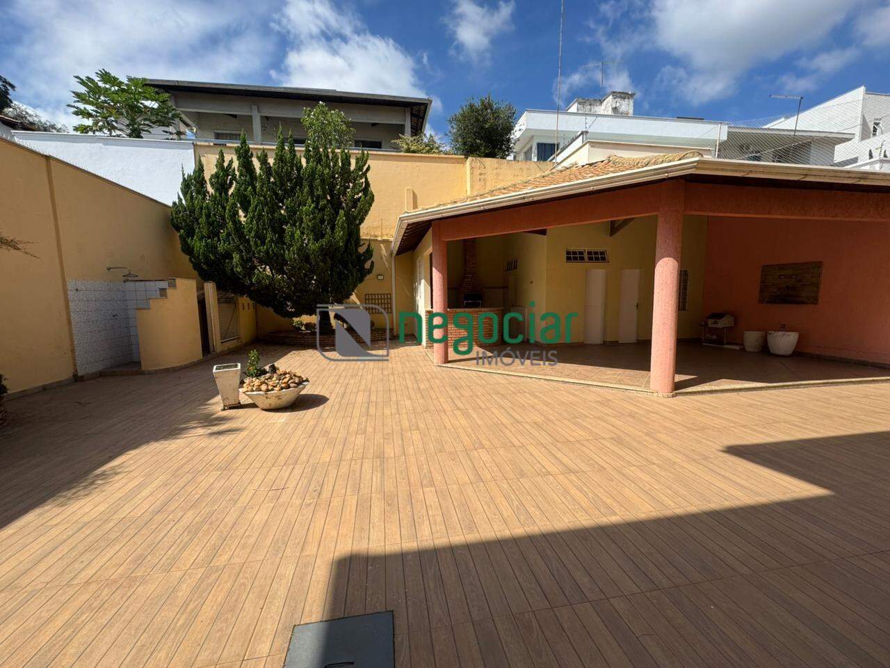 Casa 4 quartos no bairro Novo Guarujá Betim: 