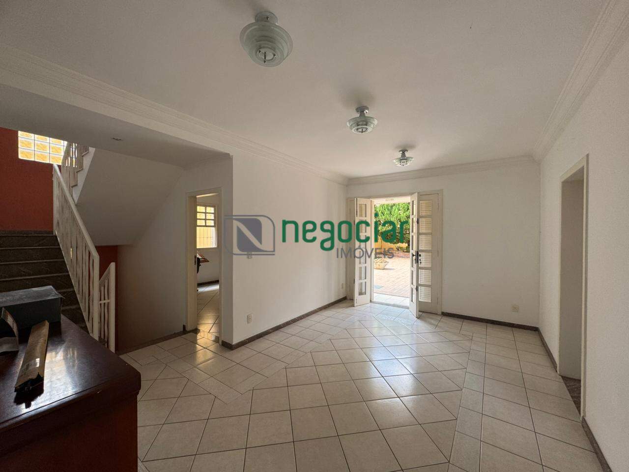 Casa 4 quartos no bairro Novo Guarujá Betim: 