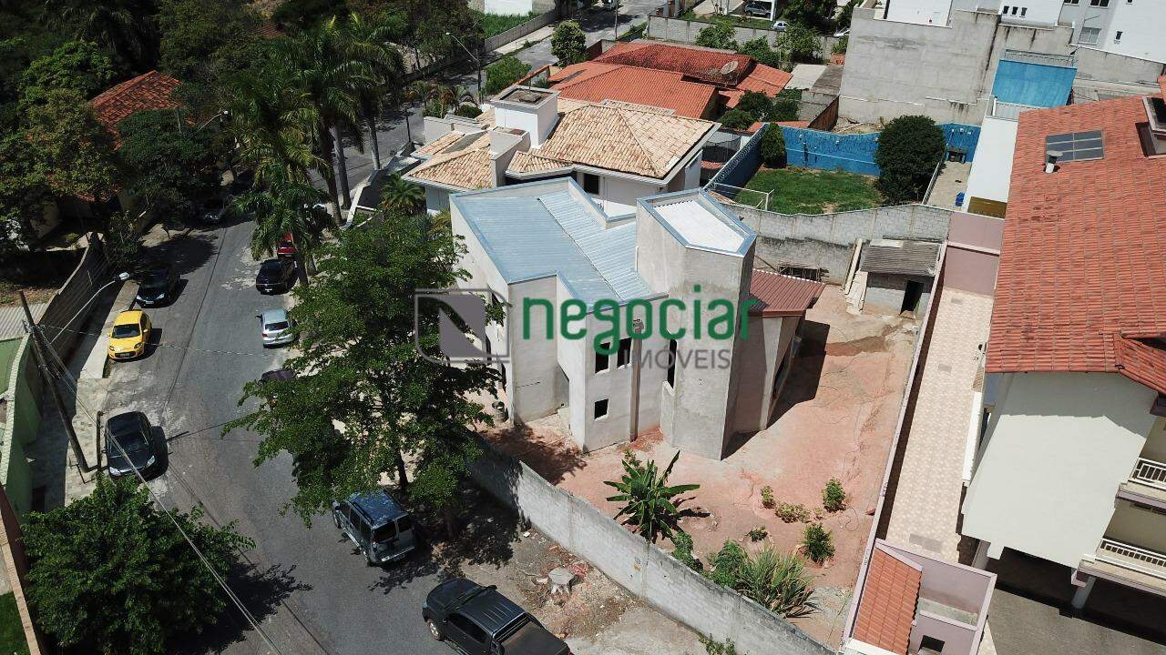 Casa 3 quartos no bairro Guarujá Betim: 