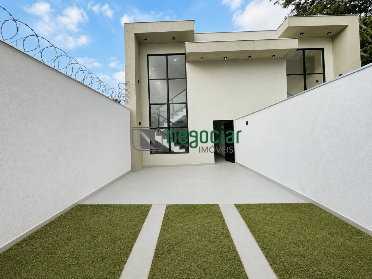 Casa 3 quartos no bairro Tiradentes Betim: 