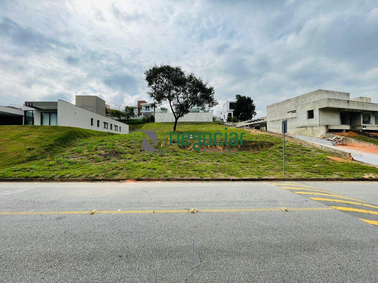 Lote no bairro Condomínio Gran Royalle Betim: 