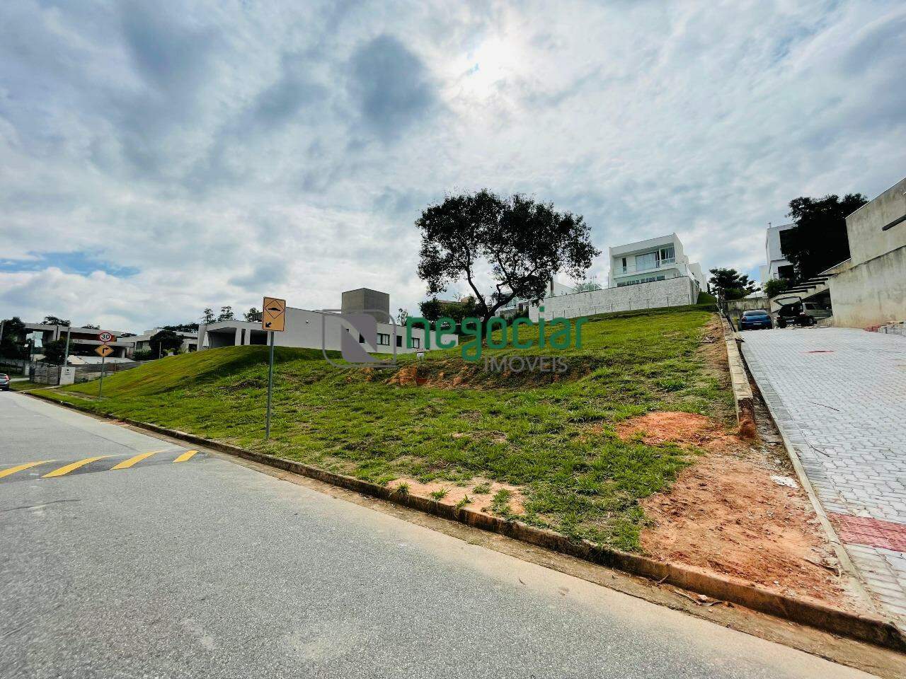 Lote no bairro Condomínio Gran Royalle Betim: 