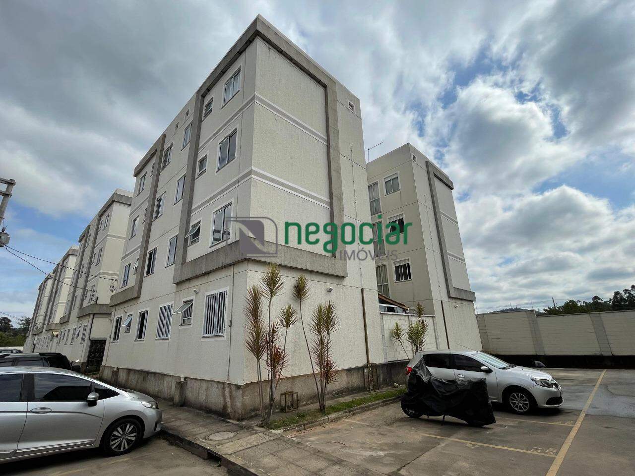 Apartamento 2 quartos no bairro Brasiléia Betim: 