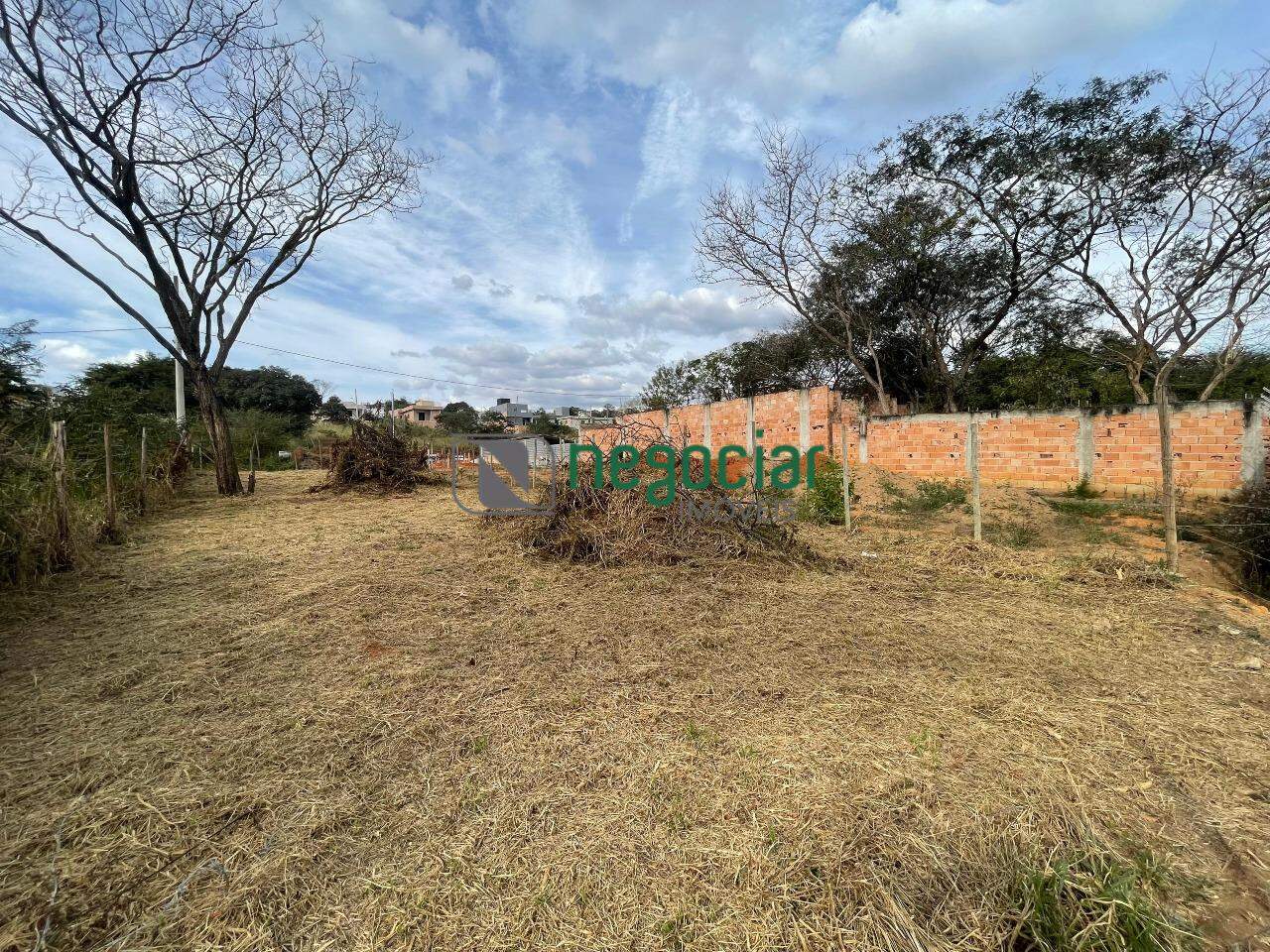 Lote no bairro Teixeirinha Betim: 