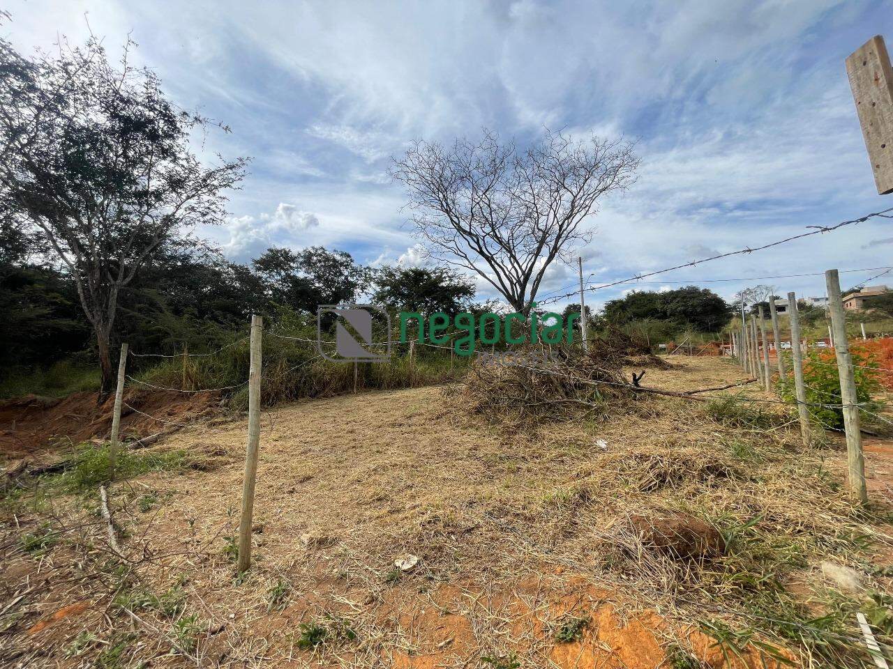 Lote no bairro Teixeirinha Betim: 