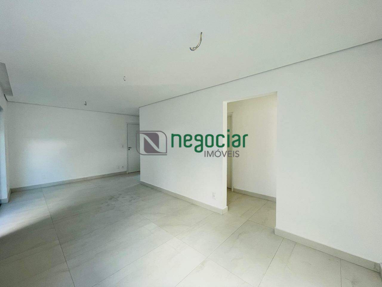 Apartamento com Área 3 quartos no bairro Guarujá Mansões Betim: 