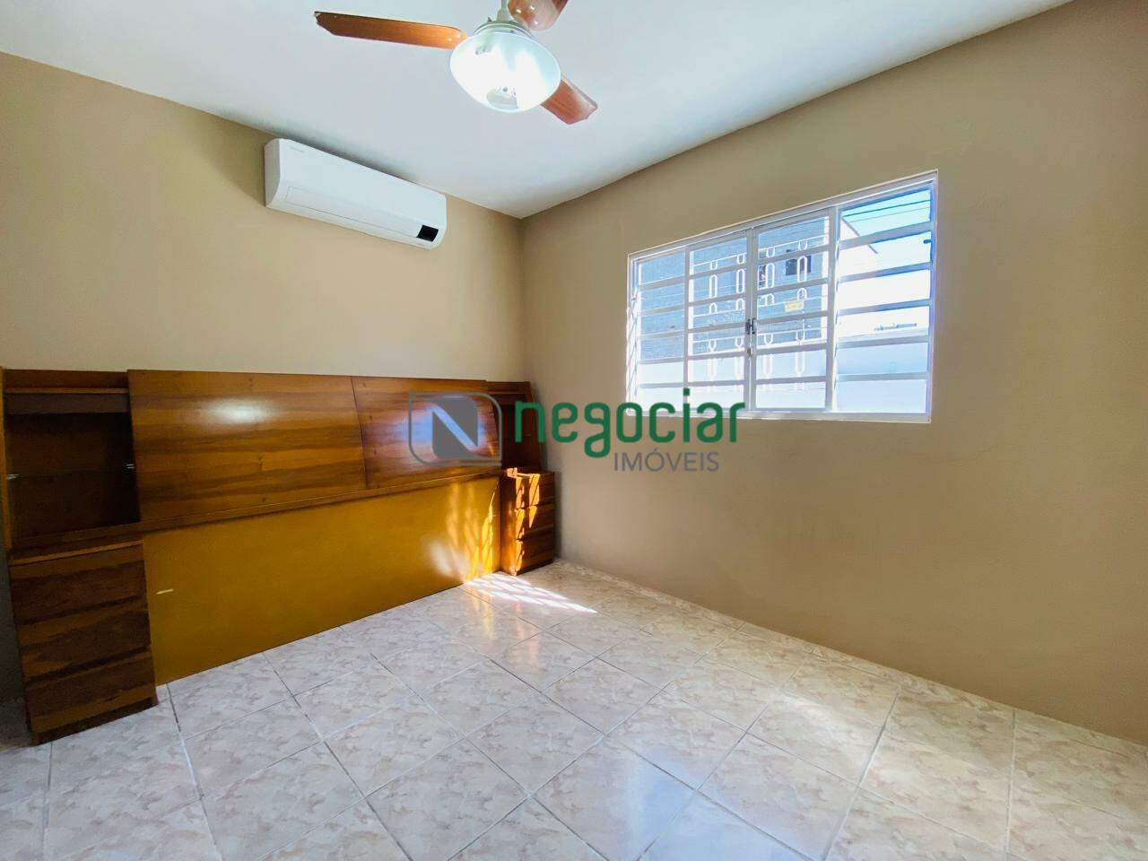Casa 4 quartos no bairro Conjunto Habitacional Bueno Franco Betim: 