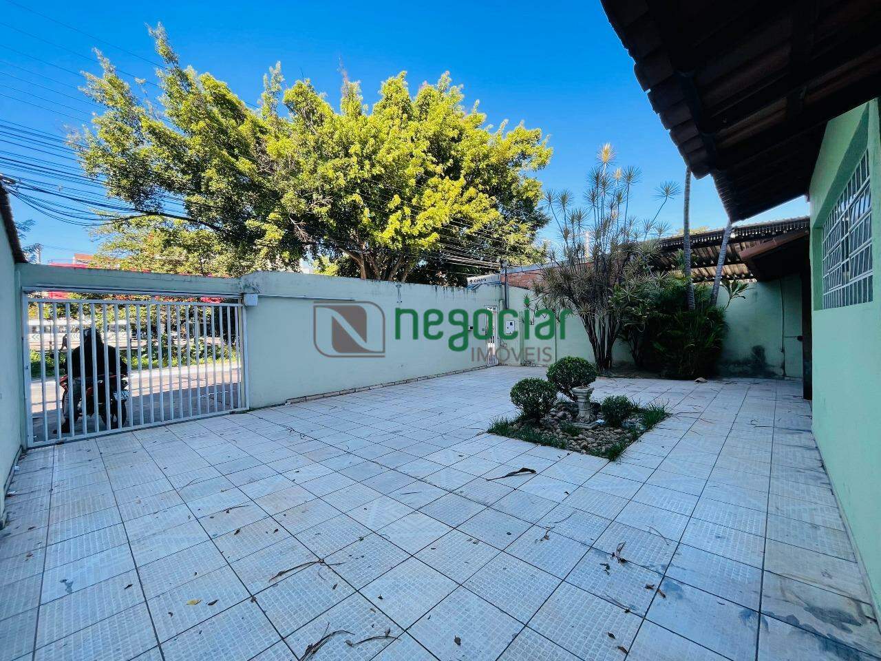 Casa comercial no bairro Ingá Betim: 