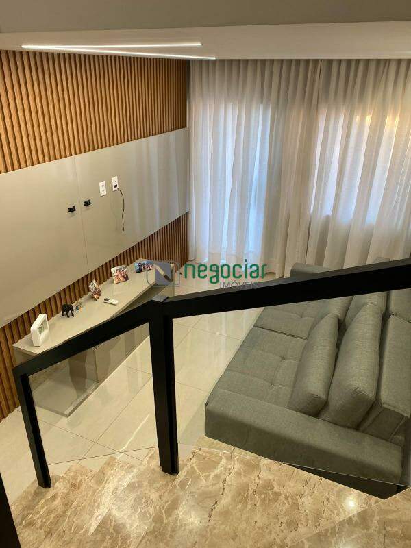 Casa 3 quartos no bairro Guarujá Mansões Betim: 