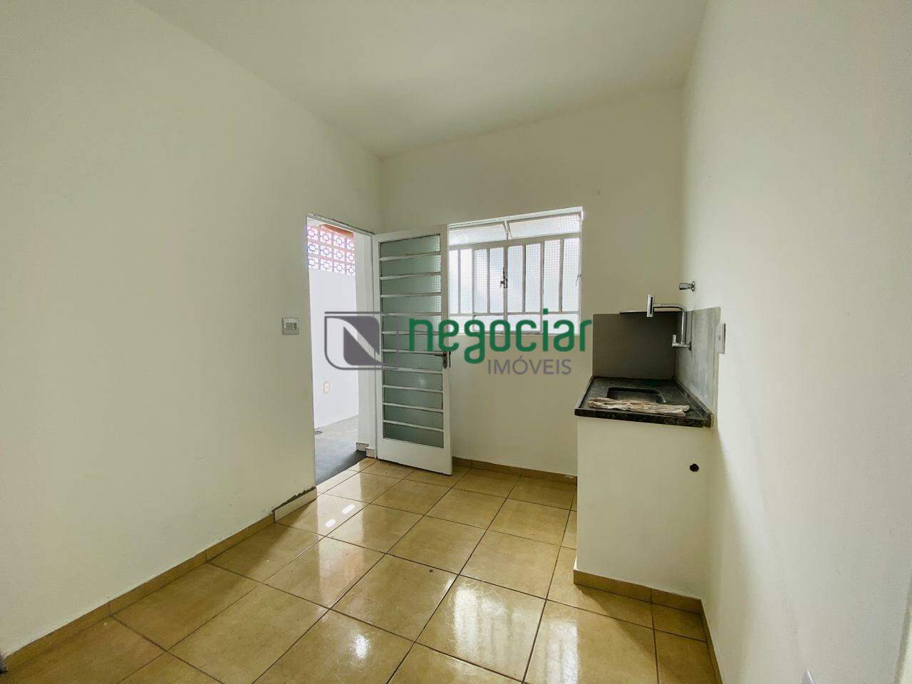 Casa 1 quarto no bairro Petrópolis Betim: 