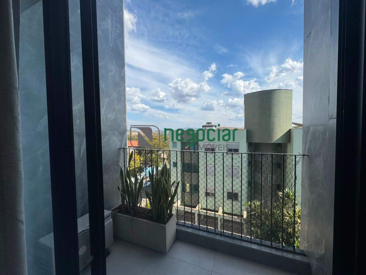 Flat 1 quarto no bairro Brasiléia Betim: 