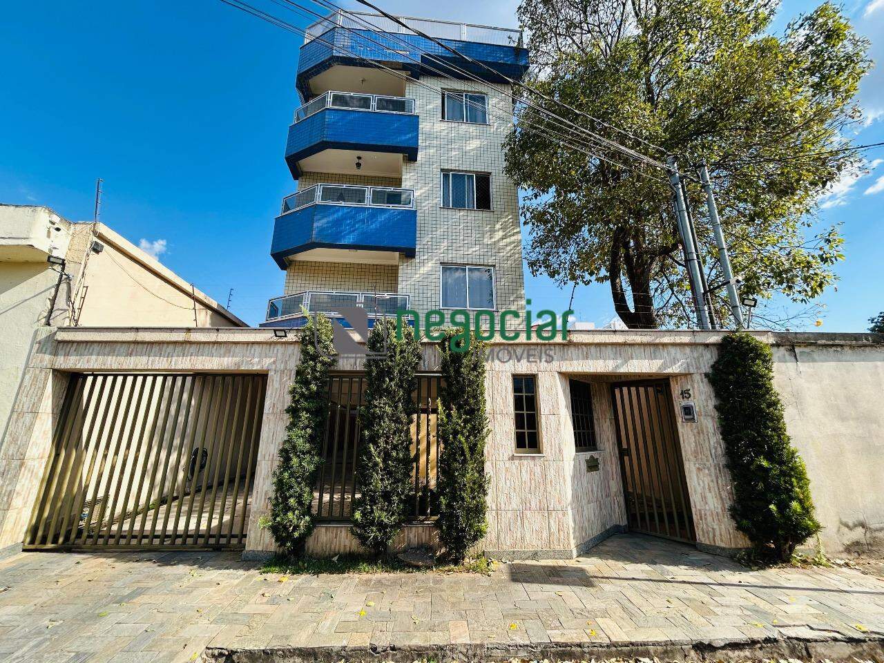Apartamento 3 quartos no bairro Chácara Betim: 