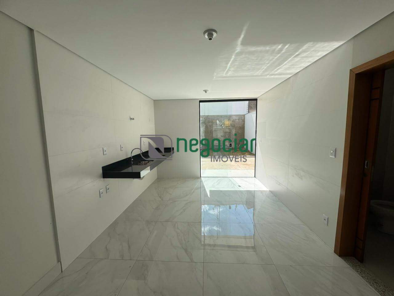 Casa 3 quartos no bairro Angola Betim: 