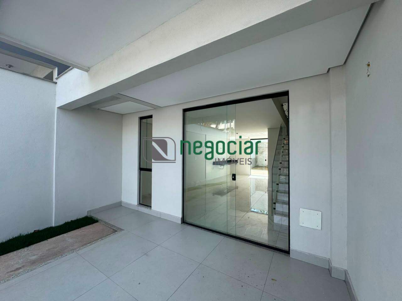 Casa 3 quartos no bairro Angola Betim: 