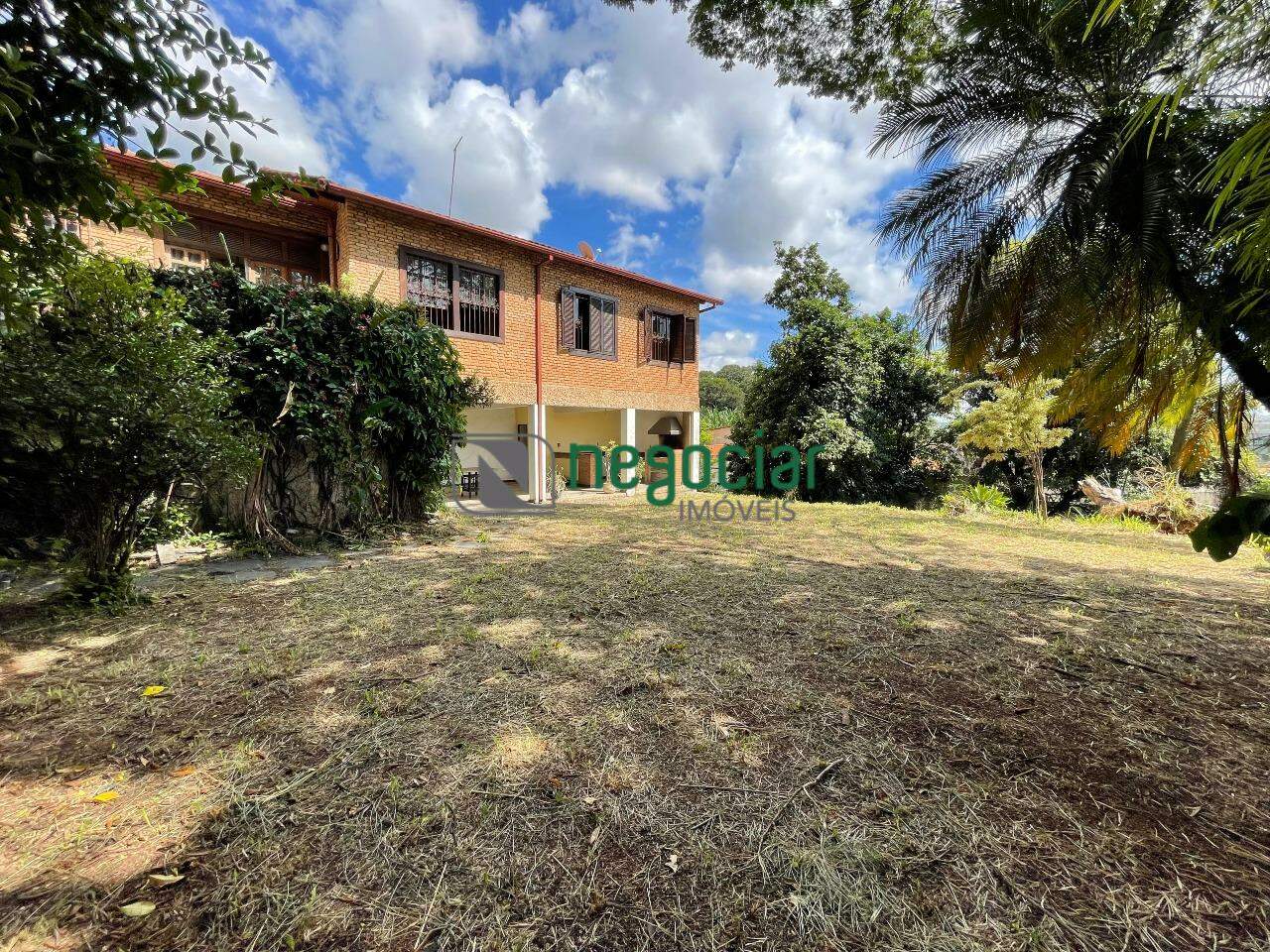 Casa 4 quartos no bairro Centro Betim: 