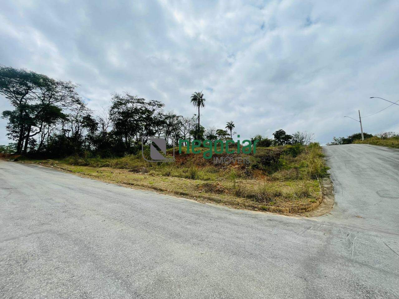 Lote no bairro Tiradentes Betim: 