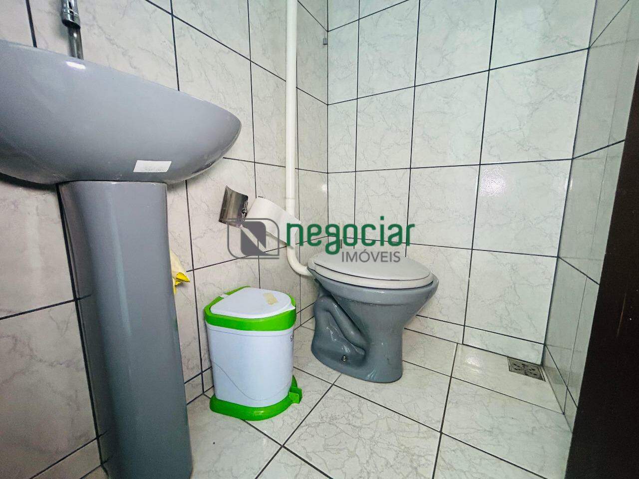 Sala no bairro Nossa Senhora Do Carmo Betim: 