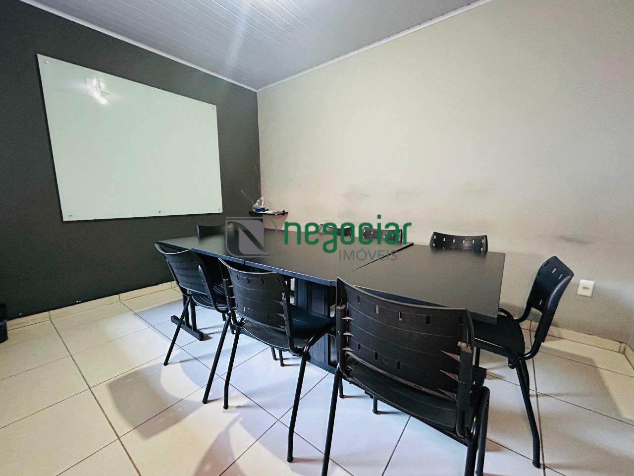 Casa 10 quartos no bairro Centro Betim: 